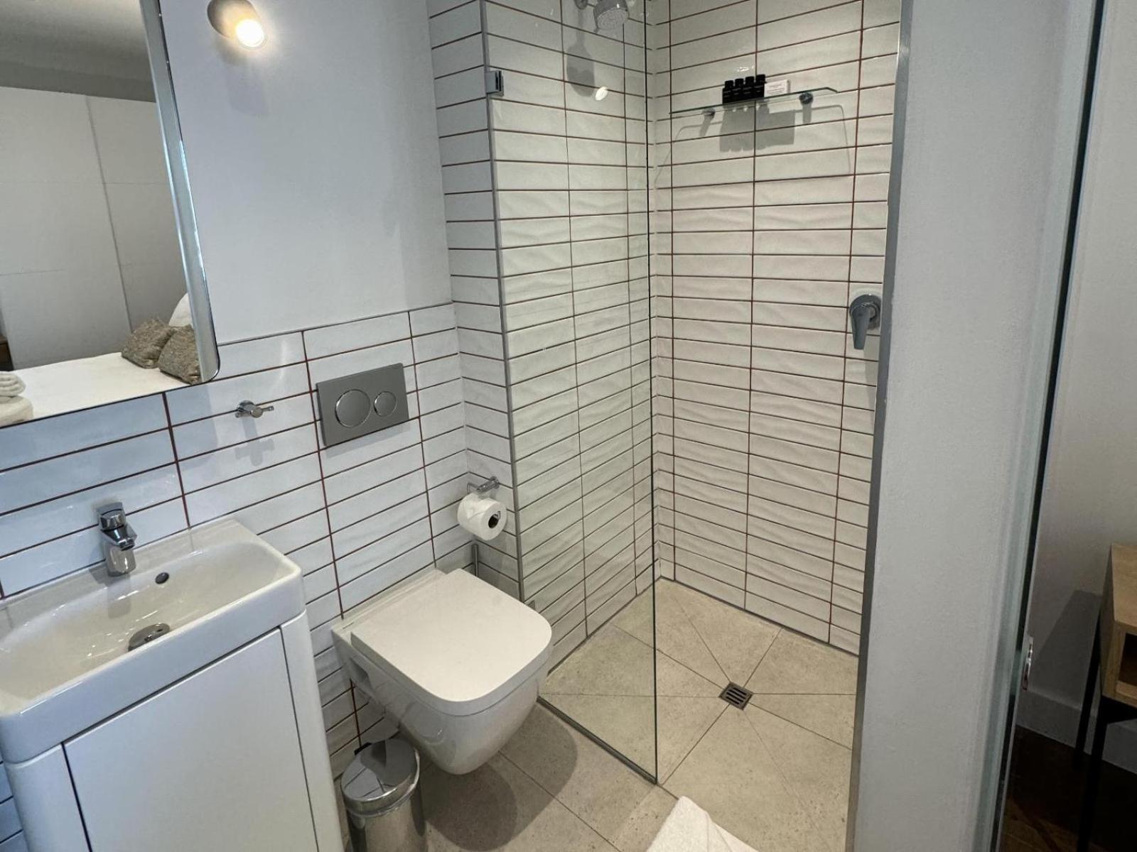 Bree Street Apartment - Explore, Eat, Experience Kapstadt Zimmer foto